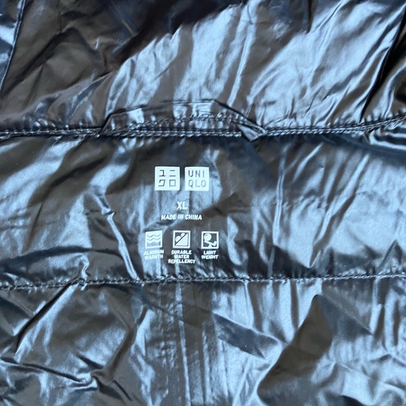 Uniqlo Women’s Ultra Light Down Parka Black Hooded NWT 🔥 XL - Picture 9 of 12